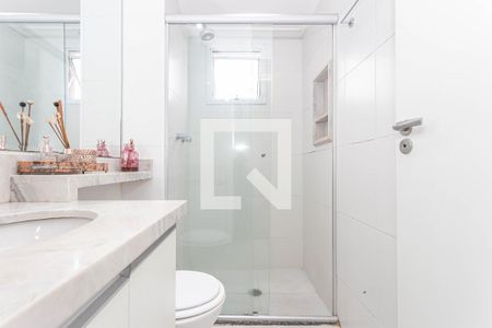 Apartamento à venda com 70m², 3 quartos e 2 vagas Apartamento à venda com 70m², 3 quartos e 2 vagasBanheiro