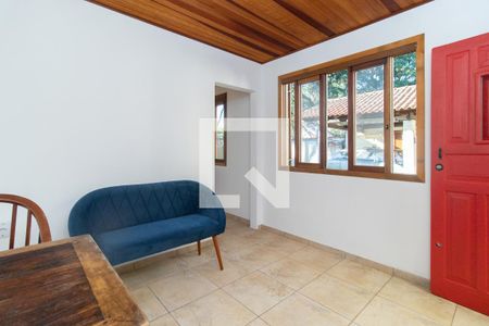 Casa à venda com 497m², 4 quartos e 3 vagas Casa à venda com 497m², 4 quartos e 3 vagasSala da edícula