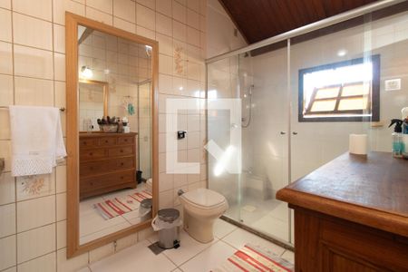 Casa à venda com 497m², 4 quartos e 3 vagas Casa à venda com 497m², 4 quartos e 3 vagasBanheiro do Quarto 4