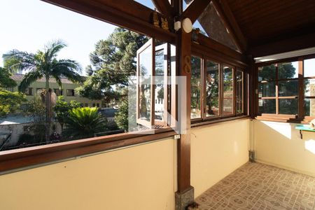 Casa à venda com 497m², 4 quartos e 3 vagas Casa à venda com 497m², 4 quartos e 3 vagasVaranda do Quarto 4