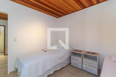 Casa à venda com 497m², 4 quartos e 3 vagas Casa à venda com 497m², 4 quartos e 3 vagasQuarto da edícula