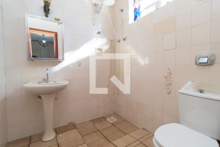 Casa à venda com 497m², 4 quartos e 3 vagas Casa à venda com 497m², 4 quartos e 3 vagasBanheiro