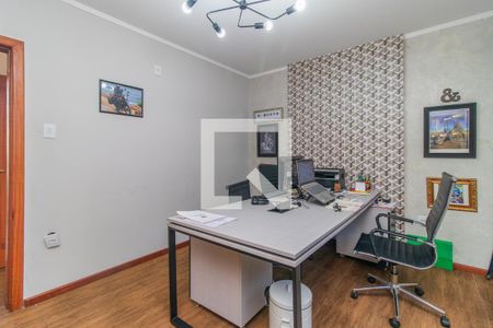 Casa à venda com 497m², 4 quartos e 3 vagas Casa à venda com 497m², 4 quartos e 3 vagasQuarto 2