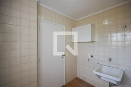 Apartamento para alugar com 122m², 3 quartos e 2 vagas Apartamento para alugar com 122m², 3 quartos e 2 vagasÁrea de Serviço