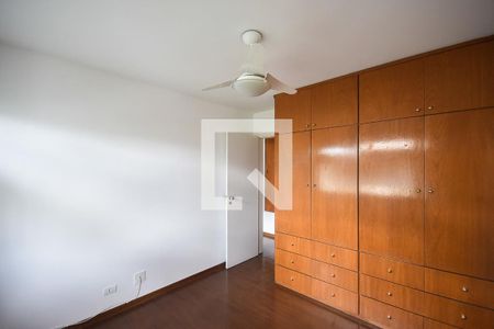 Apartamento para alugar com 122m², 3 quartos e 2 vagas Apartamento para alugar com 122m², 3 quartos e 2 vagasQuarto 2