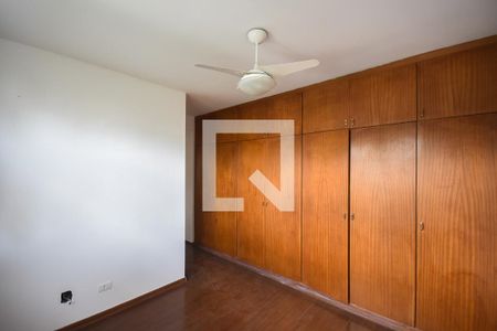 Apartamento para alugar com 122m², 3 quartos e 2 vagas Apartamento para alugar com 122m², 3 quartos e 2 vagasSuíte