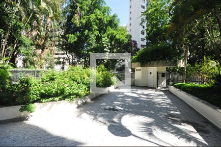 Apartamento para alugar com 122m², 3 quartos e 2 vagasEntrada