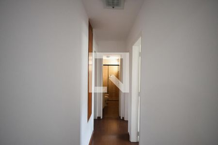 Corredor de apartamento para alugar com 3 quartos, 122m² em Jardim Ampliacao, São Paulo