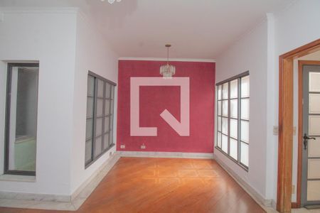 Casa à venda com 3 quartos, 241m² em Vila Formosa, São Paulo