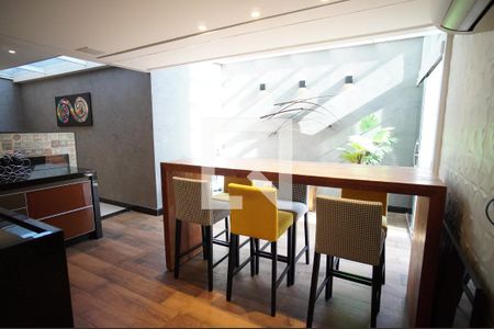 Apartamento à venda com 160m², 3 quartos e 2 vagasCozinha