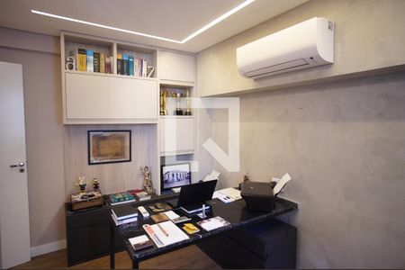 Apartamento à venda com 160m², 3 quartos e 2 vagasQuarto 3