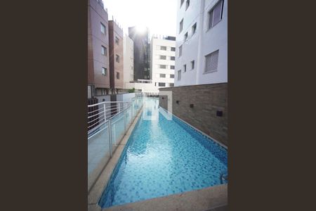 Apartamento à venda com 160m², 3 quartos e 2 vagasÁrea comum - Piscina