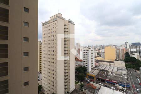 Vista de apartamento para alugar com 3 quartos, 130m² em Santa Cecilia, São Paulo
