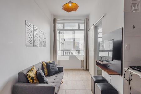 Sala de kitnet/studio para alugar com 1 quarto, 37m² em Bela Vista, São Paulo