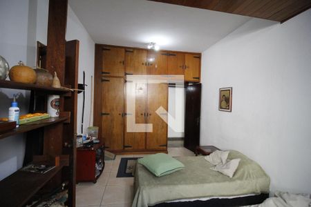 Suíte 1 de casa à venda com 3 quartos, 450m² em Jardim Guanabara, Rio de Janeiro