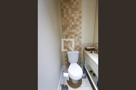 Apartamento para alugar com 223m², 3 quartos e 4 vagasLavabo