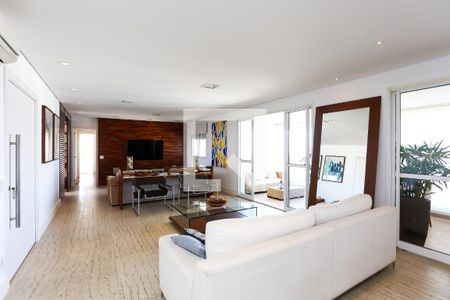 Sala de apartamento para alugar com 3 quartos, 223m² em Vila Andrade, São Paulo