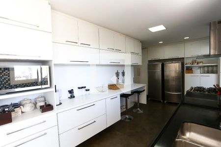 Apartamento para alugar com 223m², 3 quartos e 4 vagasCozinha