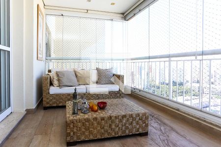 Apartamento para alugar com 223m², 3 quartos e 4 vagasVaranda gourmet
