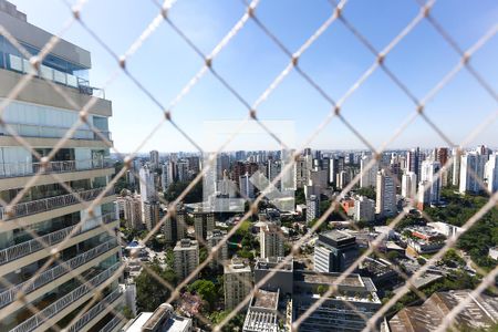 Apartamento para alugar com 223m², 3 quartos e 4 vagasvista