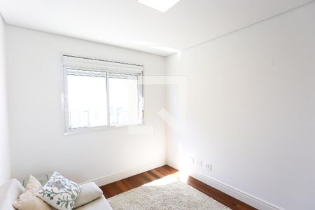 Apartamento para alugar com 223m², 3 quartos e 4 vagassuíte 1