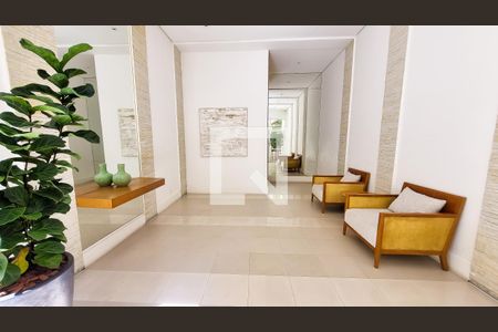 Apartamento para alugar com 223m², 3 quartos e 4 vagasHall