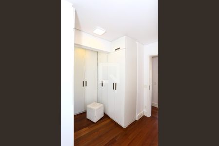 Apartamento para alugar com 223m², 3 quartos e 4 vagasCloset da suíte 3