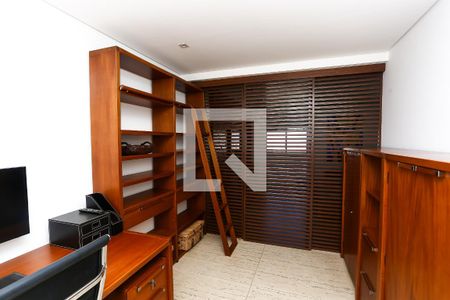 Apartamento para alugar com 223m², 3 quartos e 4 vagasEscritório