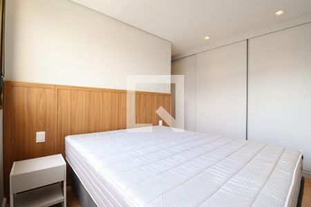 Quarto Suite 1 de apartamento para alugar com 2 quartos, 72m² em Vila Leopoldina, São Paulo