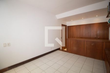 Quarto 1 de apartamento para alugar com 3 quartos, 175m² em Copacabana, Rio de Janeiro
