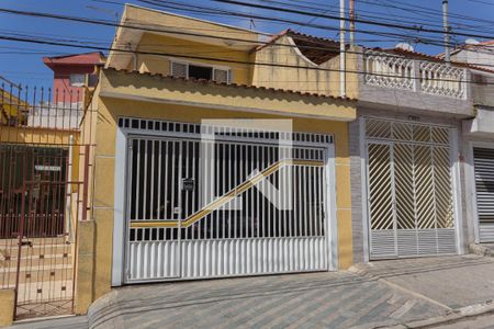 Casa à venda com 150m², 3 quartos e 2 vagasFachada