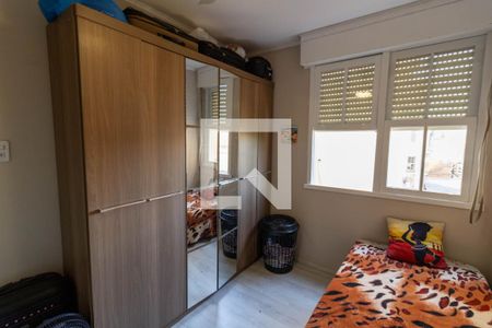 Quarto 2 de apartamento à venda com 2 quartos, 50m² em Santo Antônio, Porto Alegre