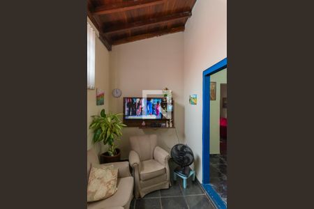 Sala de TV de casa à venda com 3 quartos, 118m² em Parque da Figueira, Campinas