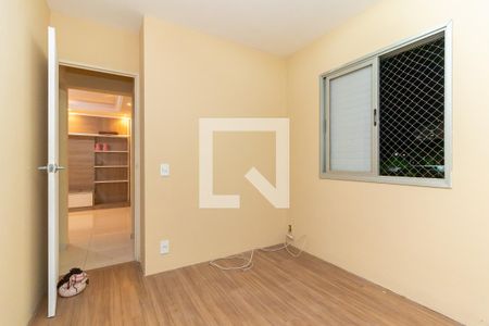 Quarto 1 de apartamento para alugar com 2 quartos, 53m² em Vila Santana, São Paulo