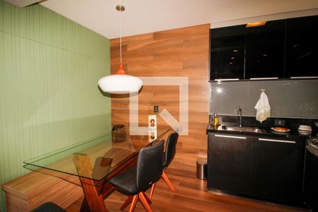 Cozinha  de apartamento para alugar com 2 quartos, 67m² em Lourdes, Belo Horizonte