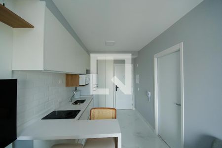 Sala/Cozinha de apartamento para alugar com 1 quarto, 28m² em Vila Independencia, São Paulo