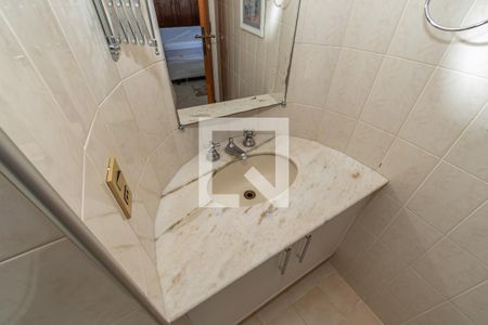Apartamento à venda com 92m², 3 quartos e 1 vaga Apartamento à venda com 92m², 3 quartos e 1 vagaBanheiro