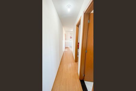 Corredor de apartamento para alugar com 2 quartos, 44m² em Sumarezinho, Santo André