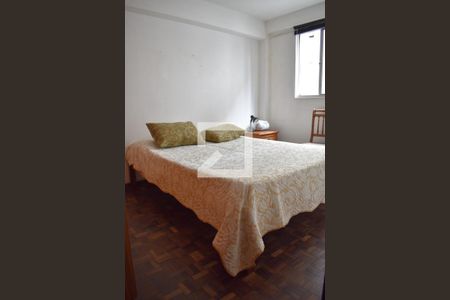 Quarto 1 de apartamento para alugar com 2 quartos, 57m² em Alto da Glória, Curitiba