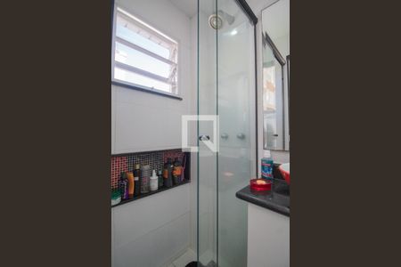 Apartamento à venda com 217m², 3 quartos e 2 vagas Apartamento à venda com 217m², 3 quartos e 2 vagasBanheiro de serviço