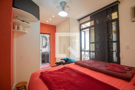 Apartamento à venda com 217m², 3 quartos e 2 vagas Apartamento à venda com 217m², 3 quartos e 2 vagasQuarto 3 - Suíte