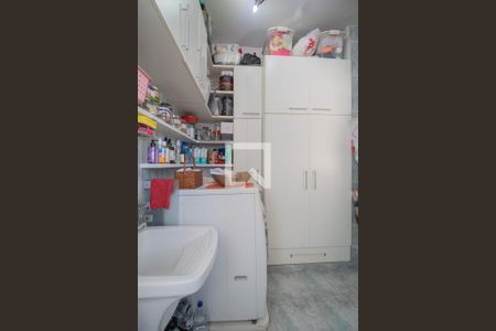 Apartamento à venda com 217m², 3 quartos e 2 vagas Apartamento à venda com 217m², 3 quartos e 2 vagasÁrea de Serviço