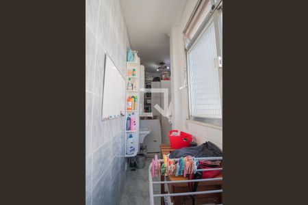 Apartamento à venda com 217m², 3 quartos e 2 vagas Apartamento à venda com 217m², 3 quartos e 2 vagasÁrea de Serviço