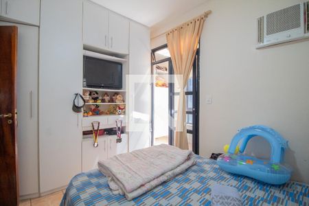 Apartamento à venda com 217m², 3 quartos e 2 vagas Apartamento à venda com 217m², 3 quartos e 2 vagasQuarto Suíte