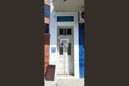 Casa para alugar com 66m², 2 quartos e sem vagaPorta de Entrada