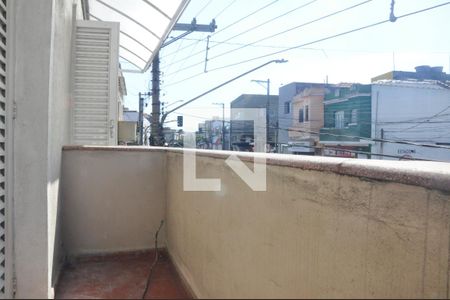 Casa para alugar com 66m², 2 quartos e sem vagaVaranda