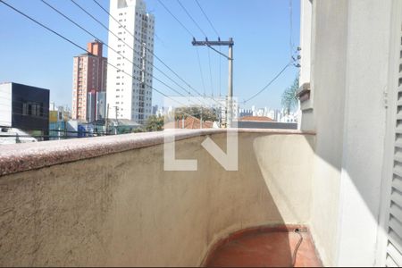 Casa para alugar com 66m², 2 quartos e sem vagaVaranda