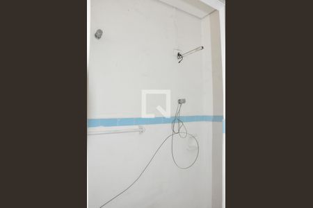 Casa para alugar com 66m², 2 quartos e sem vagaBanheiro