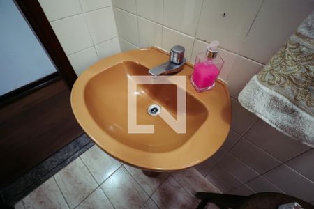 Casa à venda com 150m², 3 quartos e 3 vagas Casa à venda com 150m², 3 quartos e 3 vagasLavabo 1