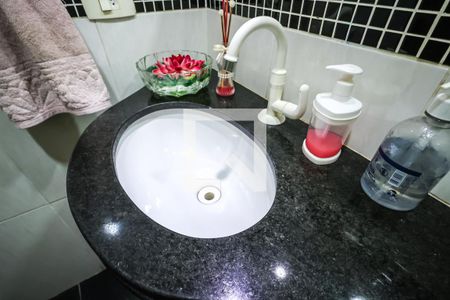 Casa à venda com 150m², 3 quartos e 3 vagas Casa à venda com 150m², 3 quartos e 3 vagasLavabo 2